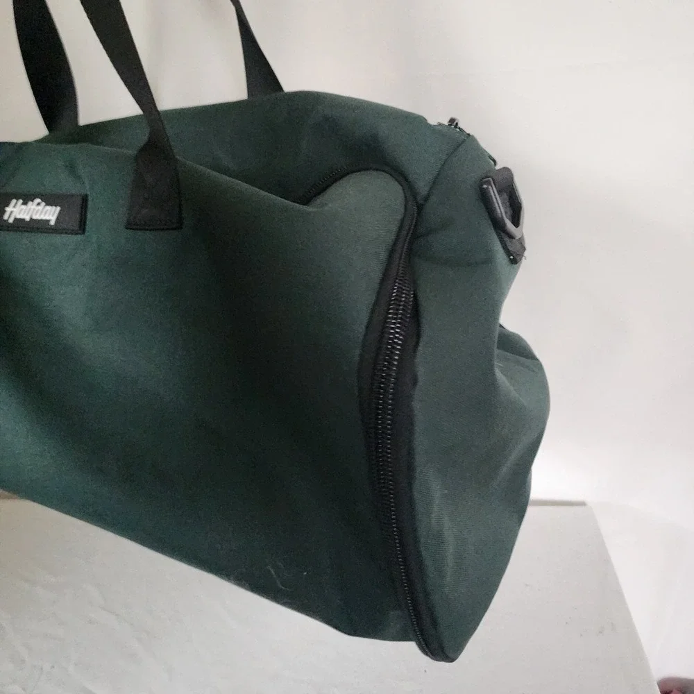 Halfday Garment Duffel Travel Bag Green Carry On Suit Garment Weekender 24